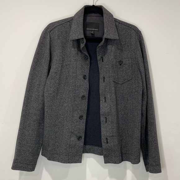 Banana Republic Grey Shacket - Picture 2 of 7